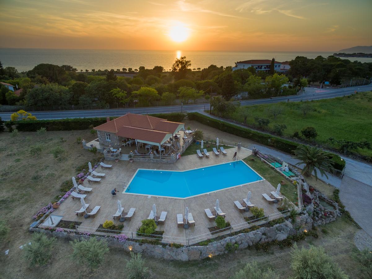 Aparthotel Moongarden Mithimna Exteriér fotografie